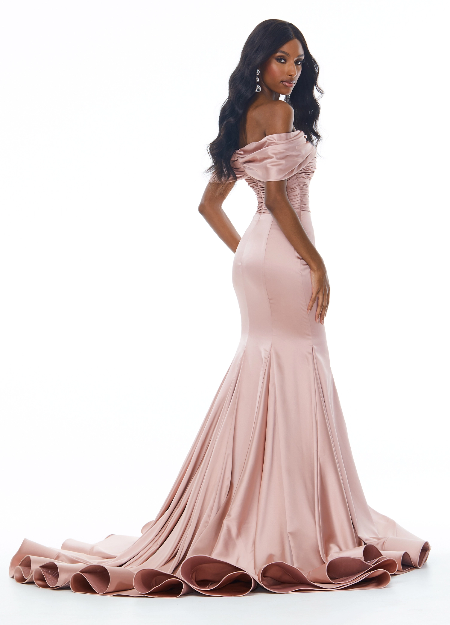 Ashley Lauren - 11023 | Runway Fashion Haus 6 Ashley Lauren - 11023 | Runway Fashion Haus - Image 6