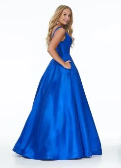 Ashley Lauren - 11055 | Runway Fashion Haus -Fashion Dress Shop 11055 3.2000