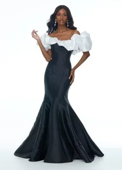 Ashley Lauren - 11057 | Runway Fashion Haus 17 Ashley Lauren - 11057 | Runway Fashion Haus -Fashion Dress Shop 11057 8.2000