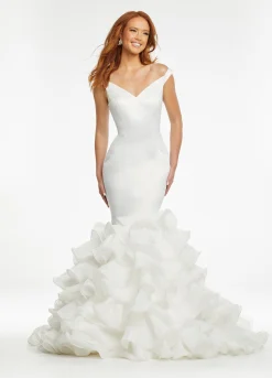 Ashley Lauren - 11126 | Runway Fashion Haus 6 Ashley Lauren - 11126 | Runway Fashion Haus -Fashion Dress Shop 11126 3.2000