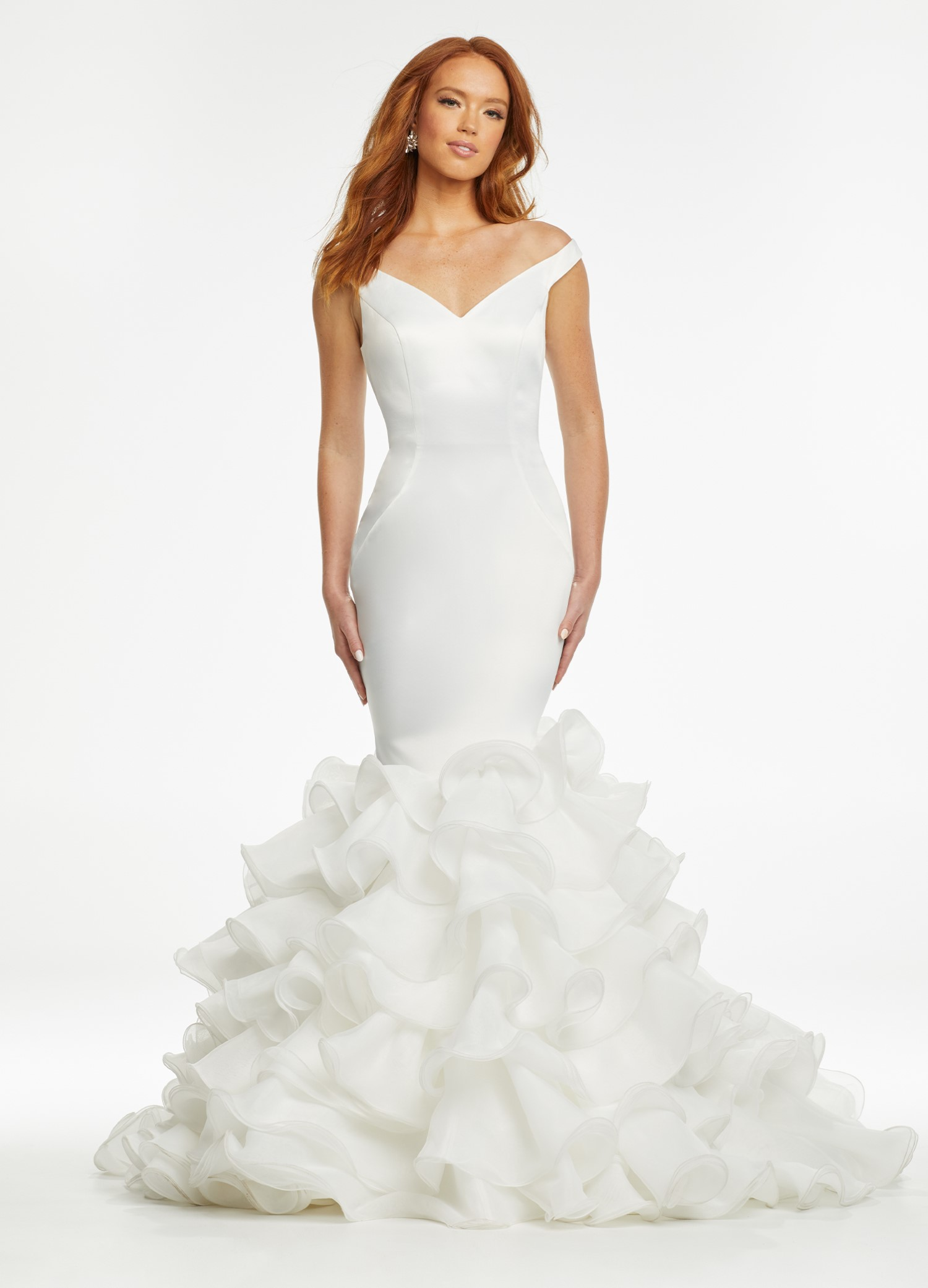 Ashley Lauren - 11126 | Runway Fashion Haus 1 Ashley Lauren - 11126 | Runway Fashion Haus