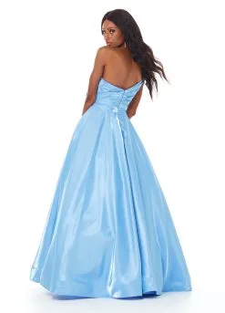 Ashley Lauren - 1969 | Runway Fashion Haus 16 Ashley Lauren - 1969 | Runway Fashion Haus -Fashion Dress Shop 1969 7.2000