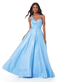 Ashley Lauren - 1969 | Runway Fashion Haus 18 Ashley Lauren - 1969 | Runway Fashion Haus -Fashion Dress Shop 1969 9.2000