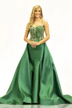 Johnathan Kayne - 2333 | Runway Fashion Haus